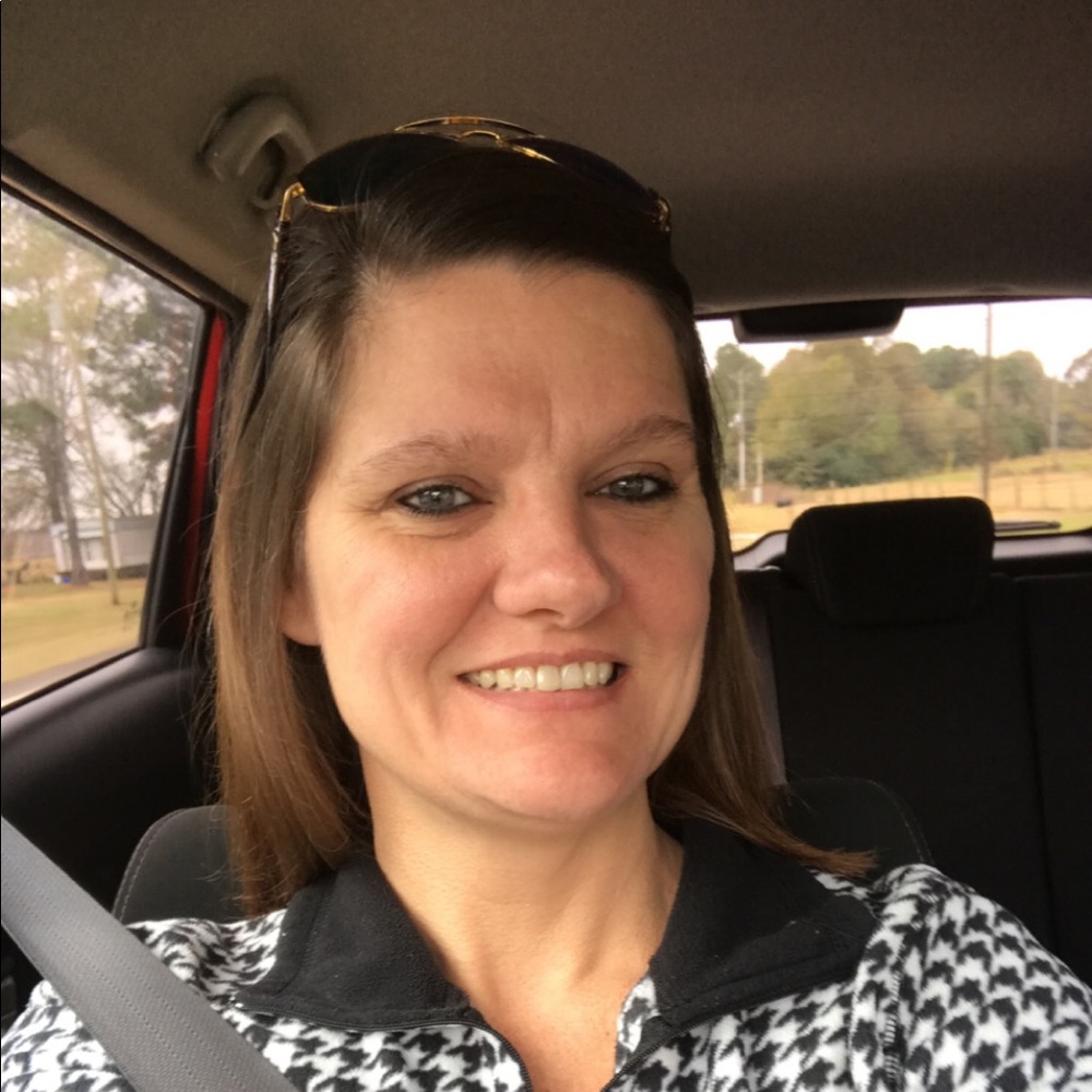 Meet your Posher, Mandy